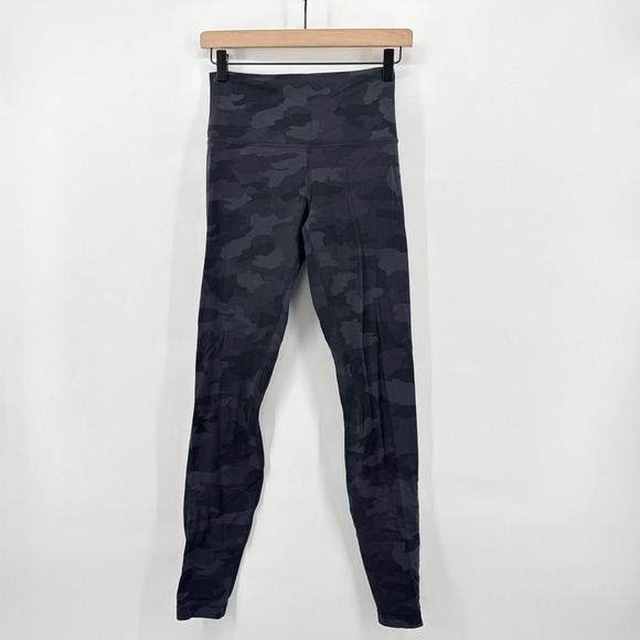 Lululemon Align High Rise 28" Leggings Black Camo Women's Size 6 Yoga Pants - Picture 1 of 7